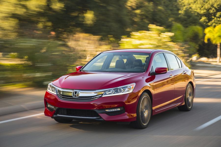  Honda Accord Sport 2016 года  (US) (фото 4 из 26)